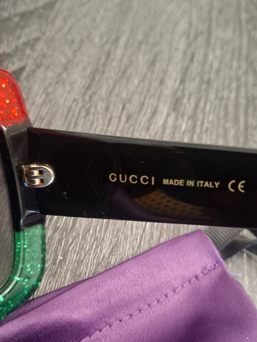 New/ Gucci- Womens Square Black Sunglasses w Red & Green Accents - Picture 5 of 7